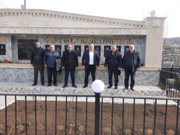 Milli Məclisin deputatı Arzu Nağıyev seçiciləri ilə görüş keçirdi