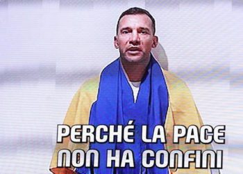 Ulduz fubolçu azarkeşlərə müraciət etdi