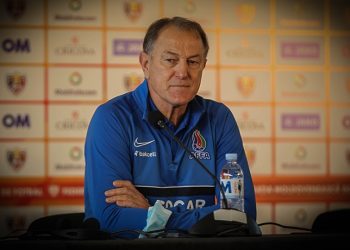 “Futbolçulardan bu cür oyun gözləmirdim”  De Byazi