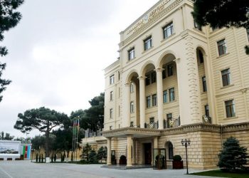 Müdafiə Nazirliyində daha bir həbs –  Mirzəyev korrupsiyada ittiham olunur