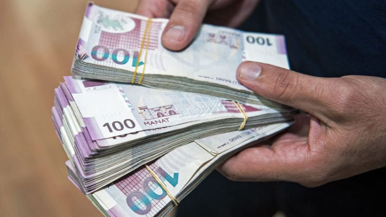 Azərbaycanda bu şəxslərin maaşları artacaq – Nazir açıqladı