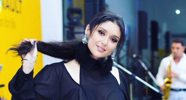 Azərbaycanlı müğənninin qaraciyəri qardaşına köçürüldü – FOTO