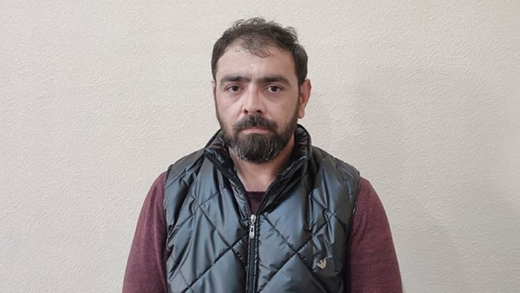 Yol polisi maşını saxladı, içindən 6 kq-dan narkotik tapıldı – FOTO