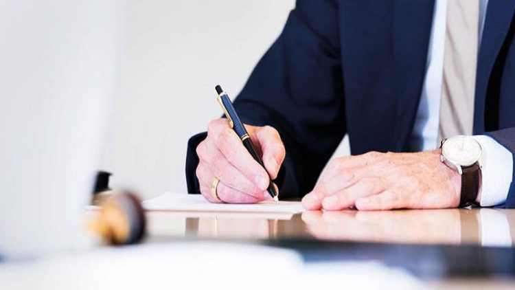 Mehdiyev DTX-nin saxladığı generalı işdən çıxardı