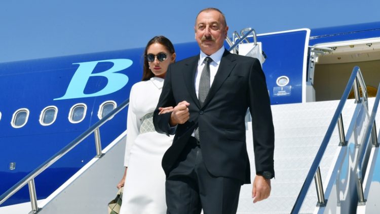 Prezident və birinci xanımın Türkiyə səfəri başa çatdı