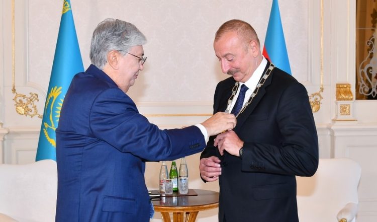 İlham Əliyev “Altın kıran” – “Qızıl qartal” ali ordeni ilə təltif olunub