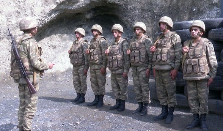 Azad olunmuş ərazilərdə döyüş növbətçiliyi… – VİDEO