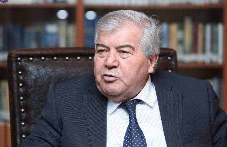 “Məndə görüntülər var ki, icra başçısı qaziyə hörmətsizlik edir” – Deputat