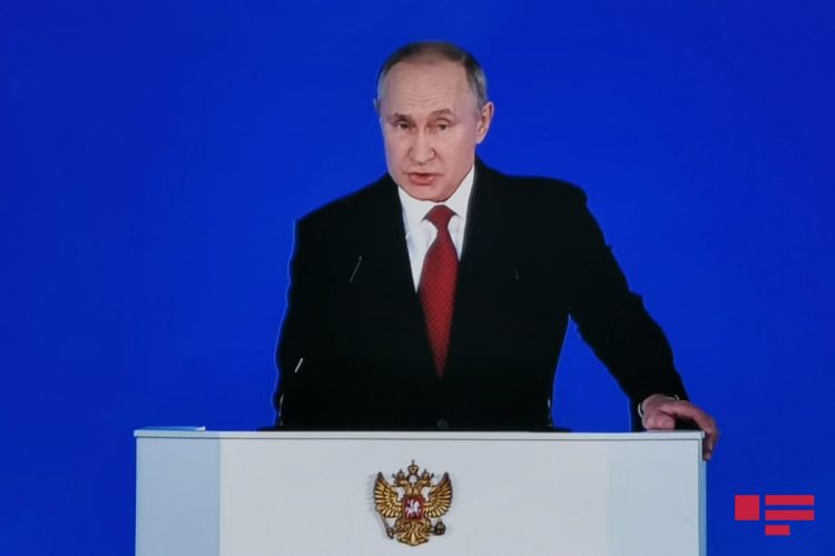 Putin: Qərbin məqsədi Rusiyanı da SSRİ kimi məhv etməkdir