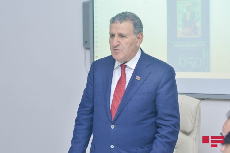 İsa Həbibbəyli AMEA-nın prezidenti seçilib