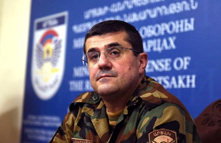 Arayik Qarabağda qalmaq İSTƏMİR