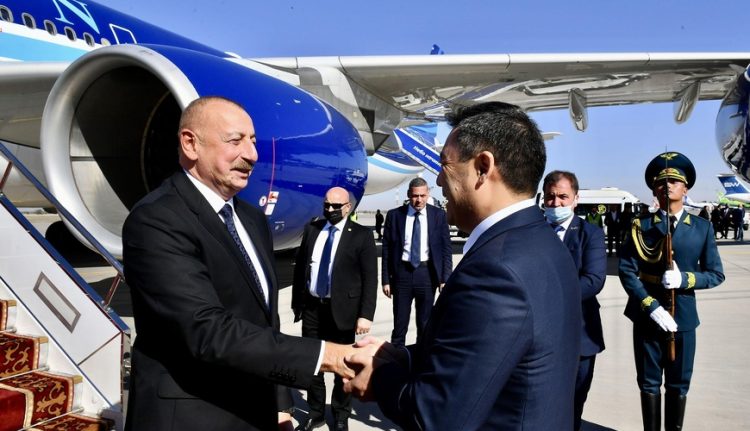 İlham Əliyevin Qırğızıstana səfəri başlayıb