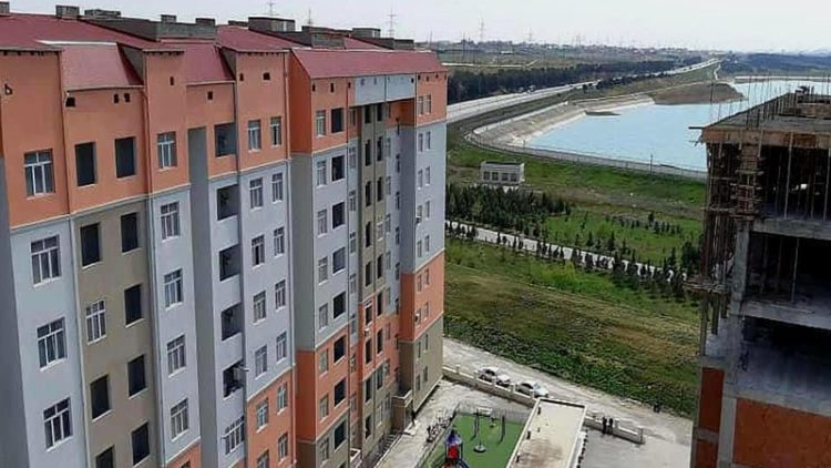 Ceyranbatan sakinləri “Eko Park”dan şikayət edir: “Günlərlə liftsiz qalırıq”