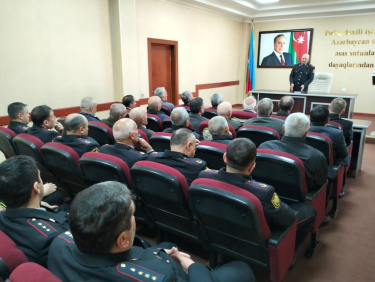 Quba polisi ictimai şura üzvləri ilə görüş keçirib