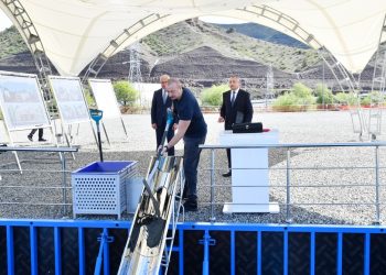 Laçın rayonunun Güləbird kəndinin təməli qoyuldu – FOTO