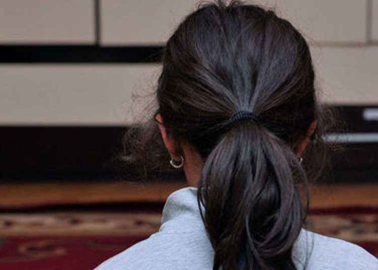 Bakıda 68 yaşlı ana 14 yaşlı qızından İMTİNA ETDİ