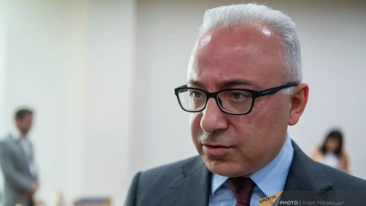 Mirzoyanın müavini Azərbaycanla danışıqların gedişatını şərh etdi