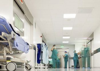 Şəkidə 24 şagird və 3 müəllim zəhərləndi (SƏBƏB)