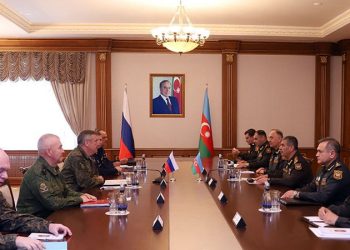 Zakir Həsənov sülhməramlıların yeni komandanını qəbul etdi