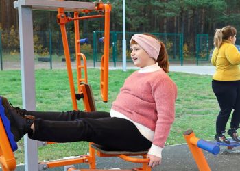 Avropada hər 3 uşaqdan 1-i artıq çəkidən əziyyət çəkir