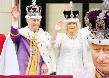 Çarlz və Kamilla illər sonra məqsədlərinə çatdılar... 74 yaşında tac aldılar