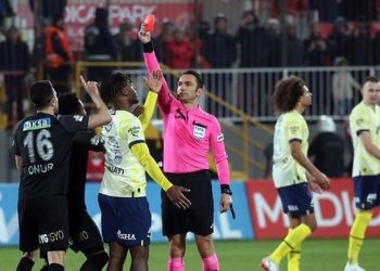 Fənərbaxça-Trabzonspor matçını Abdulkadir Bitigen idarə edəcək