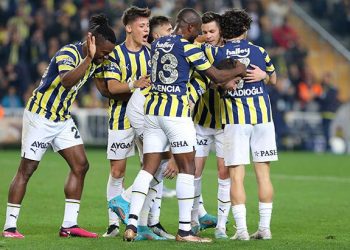 Fənərbaxçanın yeni transferləri gözlənilənləri verə bilmədi!  Hesabı keçmiş futbolçular çiyninə alıb