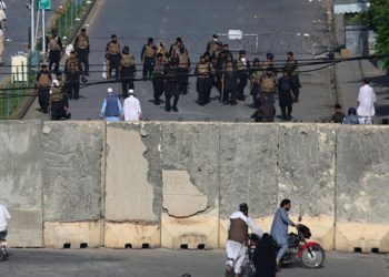 Pakistanda İmran Xan etirazlarında ölənlərin sayı 9-a çatıb