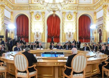 Əliyev və Paşinya arasında “Zəngəzur dəhlizi” debatı... Əliyev: Azərbaycan heç bir dəhlizi bağlamayıb