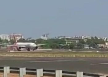 Hindistandan ABŞ-a uçan sərnişin təyyarəsi Rusiya ərazisinə enib