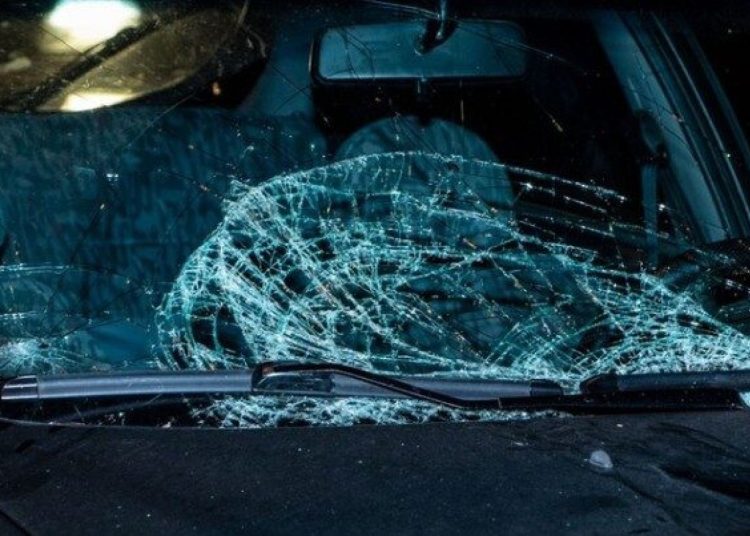 Bakıda qatar “Prius”la toqquşub