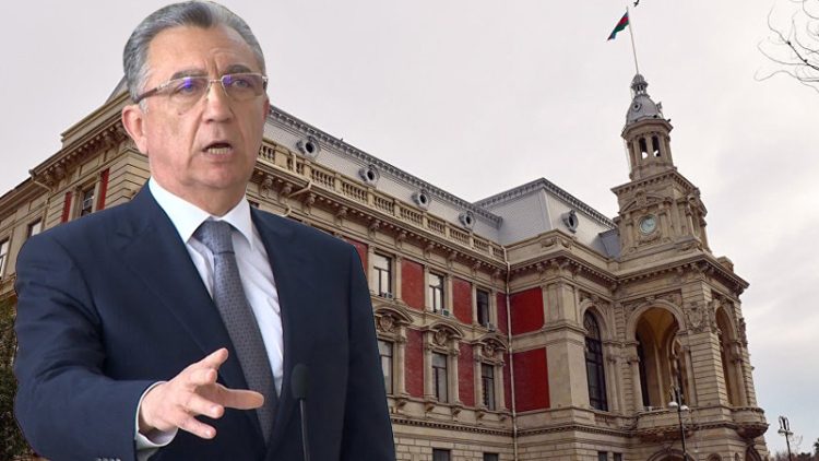 Eldar Əzizovdan iki icra başçısının müavininə xəbərdarlıq
