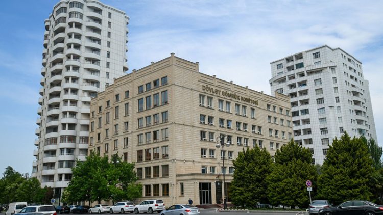 Dövlət Gömrük Komitəsinin vəzifəli şəxsləri saxlanıldı