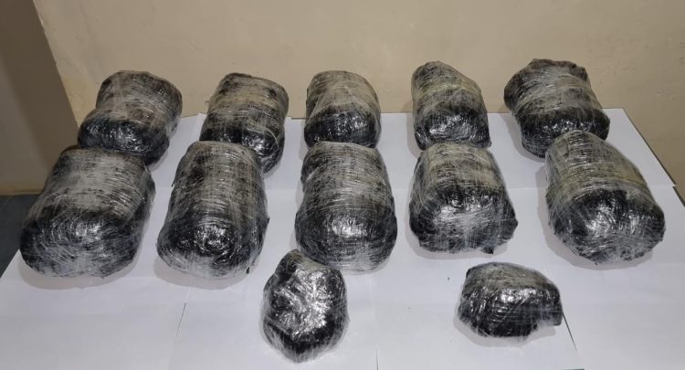 “İnqilabdan əvvəl İran tiryəki” – Emil Maqalovun araşdırması