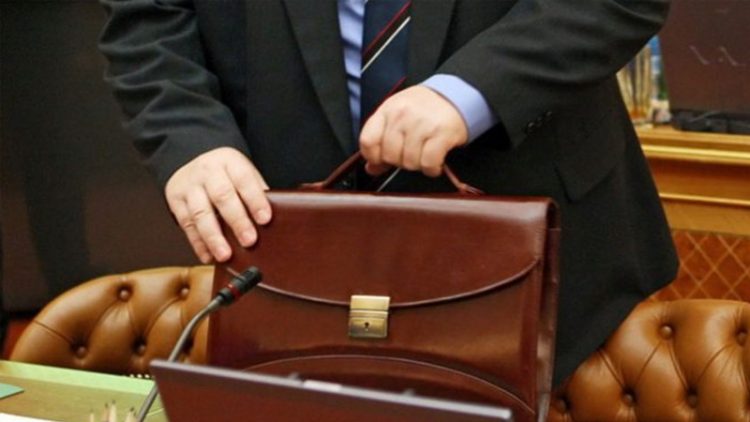 Azərbaycanda vəzifəli şəxslər məsuliyyətə cəlb olundu – FOTO