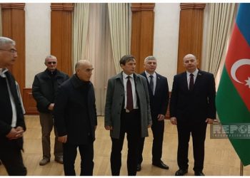 ATƏT-in müşahidəçiləri Xankəndidə səsvermə prosesini izləyiblər (FOTO)