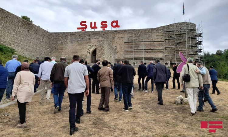 Diplomatlar Laçındadır – Önəmli səfər…