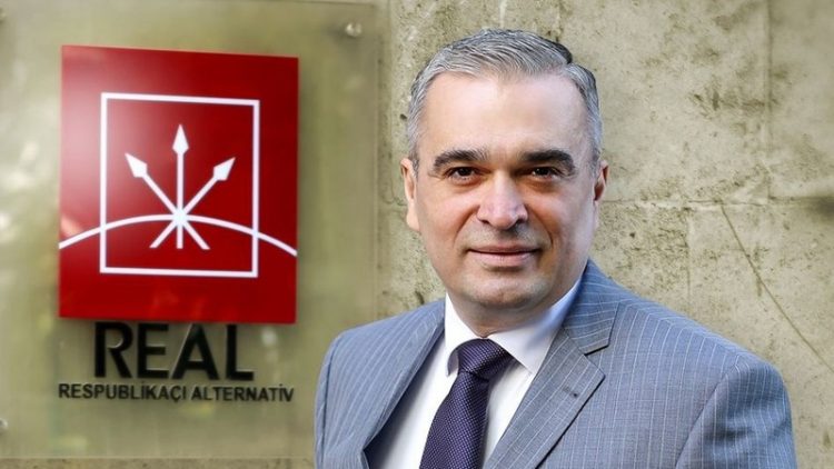 İlqar Məmmədov parlament seçkisinə qatılacağı dairəni elan etdi