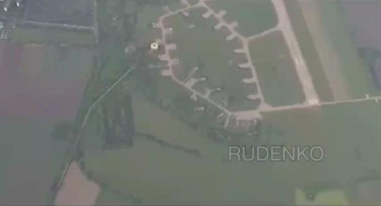 Rus ordusu Mirqorod şəhərinə hücum edib