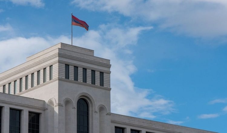 Ermənistan XİN: Bir aya hazırıq