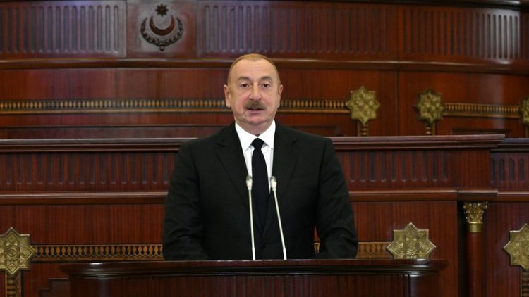 İlham Əliyev: “Quru sərhədlərimizin bağlı olması bizi çox böyük fəlakətlərdən xilas etdi”