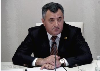 Xırdalanın “pulgir yolları” – Abdin Fərzəliyev hər il şübhəli şirkətlərə yol təmir etdirir