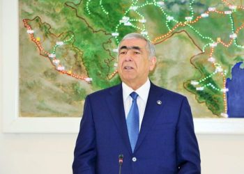 Saleh Məmmədov idarə rəisini işdən çıxardı