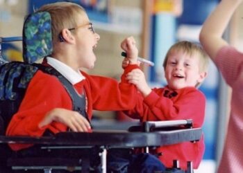 Buzovnada əqli qüsurlu uşağın ələ salınması faciəyə səbəb oldu – TƏFƏRRÜAT