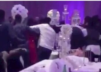 Astara toyunda dava: Uzaqdan salam vermək mübahisəyə səbəb oldu — TƏFƏRRÜAT