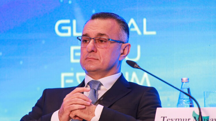 Nazir onları yeni rektora prorektor təyin etdi (FOTO)