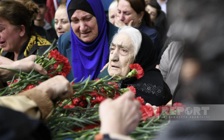 İtkin şəhidlərimiz dəfn olundu – Fotolar – Yenilənib