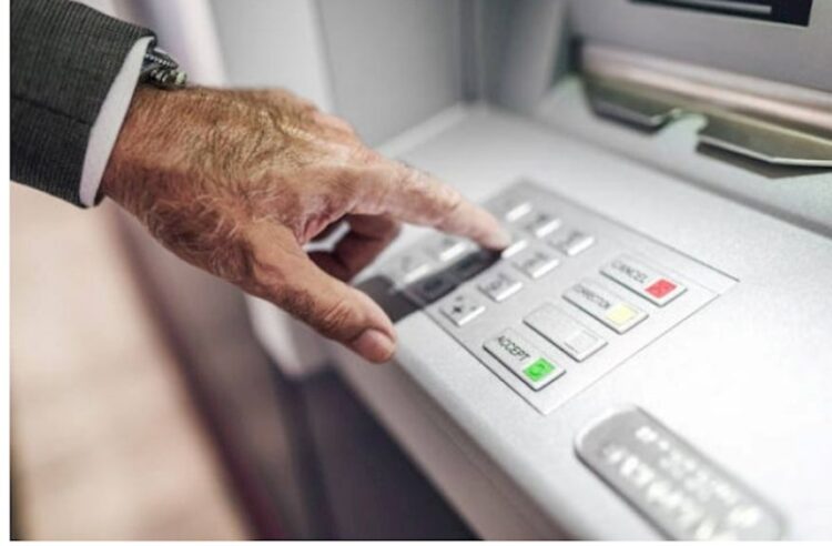 Azərbaycanda kart ovuna çıxan şəbəkə — 78 minlik əməliyyat ifşa olundu