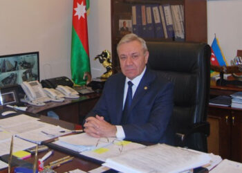 Rektor özünə 117 minlik xidməti avtomobil alır? – GDU Xəlilovun şirkəti ilə müqavilə imzaladı