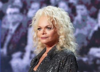 Məşhur müğənni fırıldaqçıların qurbanı oldu